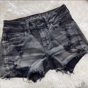 American eagle midi short size 4 black distressed